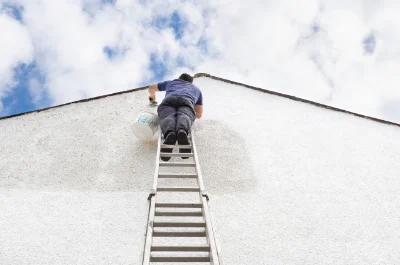 Peinture extérieure à Saint-Hélen — façades et ravalement